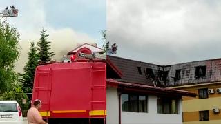 Imagini cu intervenţia pompierilor la incendiul din Popeşti-Leordeni. Mansarda unui bloc arde de mai bine de două ore