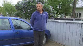 Bărbatul care s-a vaccinat a treia oară cu Pfizer spune că efectele secundare deja se simt. ”Mă supăra un pic genunchiul, mi-a revenit un pic vederea”