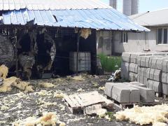 Două persoane au murit și una a fost rănită în urma exploziei unui cazan plin cu ulei, în Râmnicu Vâlcea