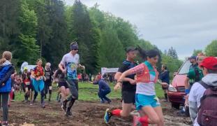 Maratonul "Scaunul Domnului" a adunat aproape 600 de concurenţi la linia de start, în Mureş