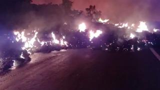 Imagini spectaculoase cu erupţia vulcanului Nyiragongo, în Congo. Autorităţile au evacuat localităţile vecine