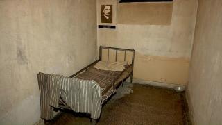 Lecţie inedită cu drona la Memorialul Comunismului. Elevii din toată ţara au avut parte de poveşti despre trecutul ţării