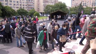 Vaccinul Pfizer a fost autorizat pentru copiii de 12-15 ani de EMA. Când se pot vaccina adolescenţii din România