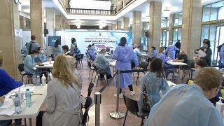 Aproape 10 mii de oameni la cel de-al doilea maraton din Bucureşti, în primele 24 de ore. Vaccinat: "Aş vrea să mă întorc la normal"