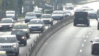 Sute de kilometri de autostradă şi 15 staţii de metrou, prin PNRR. Cum vor fi folosiţi banii europeni pentru investiţii în infrastructură