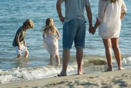 Plaje pline la malul Mării Negre, după o săptămână rece și ploioasă. ”E superb, ne era dor”