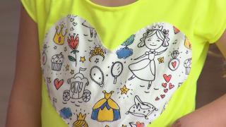 Cel mai tânăr designer din România are 10 ani şi tocmai a lansat o nouă colecţie