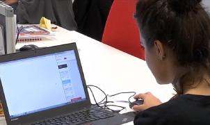 Pachetele de beneficii extra-salariale îi motivează pe români aproape la fel de mult ca salariul în sine