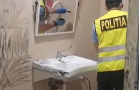 Bărbat de 60 de ani, suspectat că ar fi violat un adolescent de 14 ani în baia unui mall din Botoșani