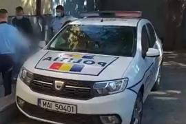 Bărbatul care a fost bătut de un poliţist din Constanţa a murit. Victima a fost lovită în mod repetat cu piciorul în cap