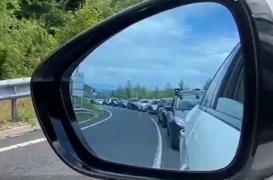 Vacanţă începută cu cozi kilometrice la frontiera Greciei:  5.000 de români au aşteptat la graniţă ore în şir: "Ceea ce se întâmplă acum este o dovadă de lipsă de respect"