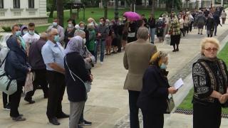 Sărbătoare la Iași, cu ocazia împlinirii a 380 de ani de la aducerea moaștelor Sfintei Parascheva