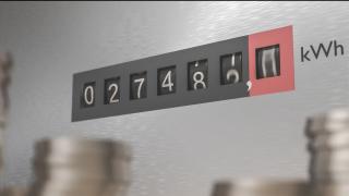 Scumpiri la energia electrică după liberalizare. ”Nu ni se explică totul cum trebuie și nu știi ce suprize poți să ai”