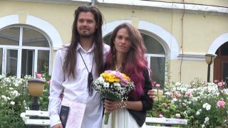 Dragostea învinge pandemia: Despărțiți de COVID, românca Larisa şi americanul Benjah și-au unit în sfârșit destinele