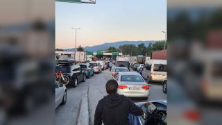 Turiştii români au luat cu asalt Grecia, pentru vacanţa de Rusalii, după ce această ţară a ajuns pe lista verde