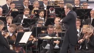 Orchestra din Viena, primul concert în aer liber din acest sezon. Spectatorii au putut intra cu test PCR sau dovada vaccinării