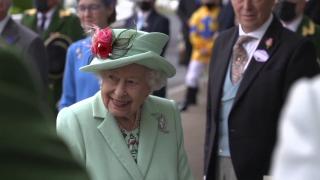 Regina Elisabeta a II-a a revenit la cursele de cai din Ascot