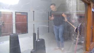 Experiment Observator. La o viteză a vântului de 130km/h, nu se mai poate sta în picioare. În Cehia, rafalele au atins 350km/h. Cum ne protejăm în caz de tornadă