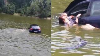 O şoferiţă băută din Iaşi a aterizat cu maşina în Lacul Ciric. Femeia a fost salvată în ultimul moment de un poliţist. „A vrut să se sinucidă”
