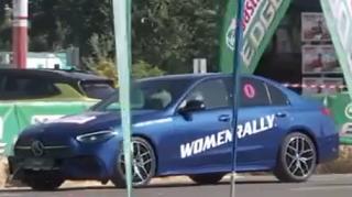 Cai putere şi frumuseţe la raliul dedicat femeilor. Doamnele au stăpânit fără probleme bolizii de sute de cai putere