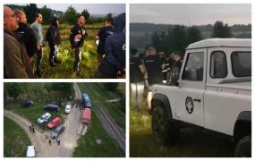 Claudia a fugit din nou de acasă. După o desfăşurare masivă de forţe, copila a fost găsită dormind în fân. Specialiştii încearcă acum să afle de ce pleacă