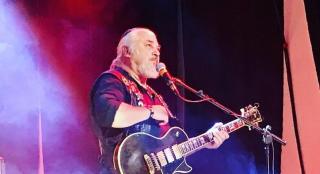 Nicu Covaci, legendarul lider al trupei Phoenix, a reluat concertele. Artistul, despre revederea cu publicul: "Suntem dependenți"