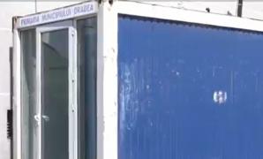 Containere anti-caniculă, în lupta cu căldura: "Mă simt fără putere, aş sta undeva să simt că bate vântul, să simt ca e răcoare. E crunt"