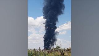 Mărturia unei femei care a fost aproape de Rafinăria Petromidia în momentul exploziei: ''Fumul venea spre noi şi cerul se întuneca''