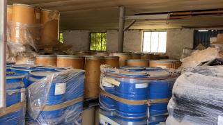 Ce măsuri ridicole au luat autorităţile după dezvăluirile făcute de Observator în legătură cu depozitul cu substanţe chimice din Bragadiru