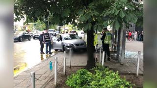 Şoferul care a ucis o tânără de 20 de ani şi l-a băgat pe soţ în comă e lăsat liber: "Nu mai suntem capabili de nimic. Ei suferă şi el se plimbă unde vrea"