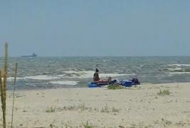 Apă verde-turcoaz, linişte şi plaje spectaculoase, pe litoralul nostru. Reacția unui turist străin, în vacanță pe plaja Vadu