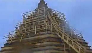 Cel mai înalt castel de nisip din lume se află în Danemarca. Sculptorii au folosit 4860 de tone de nisip