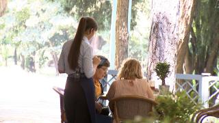 Piaţa muncii îşi revine după pandemie: Salarii mai mari şi cu 50%