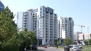 Străinii fac afaceri cu apartamentele din București, mult mai ieftine în comparație cu locuințele din alte capitale europene