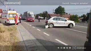 Doi poliţişti din Mehedinţi, răniţi după ce autospeciala în care se aflau a fost lovită din spate de un autoturism - VIDEO