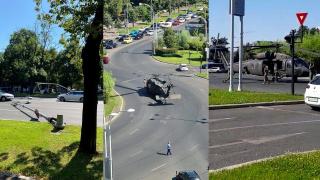 Un elicopter american Black Hawk a aterizat forţat în piaţa Charles de Gaulle. A doborât stâlpii de electricitate