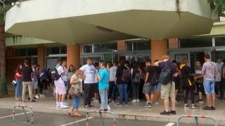 Înscrieri record, 12 candidaţi pe un loc la Facultatea de Informatică. Câţi bani poţi câştiga după ce termini studiile