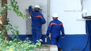 Cazare fără curent electric pentru sute de turişti cazaţi la un hotel din Mamaia: "Nici liftul n-a mers, nici aerul condiționat; nu s-a putut dormi de zăpușală"