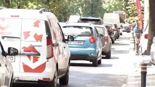 Parada militarilor întorşi din Afganistan a generat haos în traficul din Bucureşti. Pe unele artere, viteza maximă a fost de 7km/h