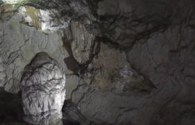 Peştera Meiazid, cel mai lung traseu subteran din ţară. "Catedrala gotică" a fost în trecut adăpost pentru preistorici