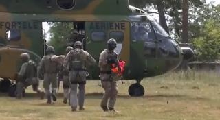 Militarii români răniţi în teatrele de război au deschis un muzeu pentru a strânge fonduri pentru un centru de refacere şi tratament