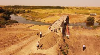 Incidentul de la Orbeasca de Sus, încadrat ca accident de muncă. O grindă de beton neasigurată ar fi dus la prăbuşirea podului