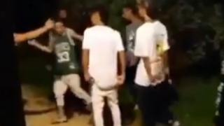 Alexandru, un român de 23 de ani din Spania, a fost bătut până la comă de gruparea "Fraţii Koala". Părinții speră la un miracol