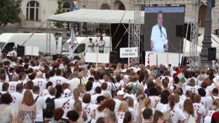 Ungaria a dat startul imunizării cu a treia doză. Medicii protestează fiindcă nu sunt de acord cu vaccinarea obligatorie