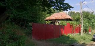 Caz tulburător în Gorj: Un bărbat şi-a ucis mama, după ce ar fi lovit-o în cap cu un topor