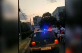 Polițist amenințat de un taximetrist oprit în trafic, în Ploiești: „Crezi că vei fi mereu îmbrăcat în uniformă?” VIDEO