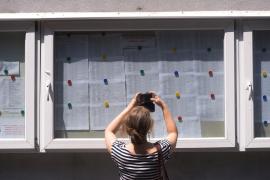 Bacalaureat 2021. Începe a doua sesiune a examenului, cu proba scrisă la Limba română. S-au înscris aproape 39.000 de candidați