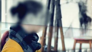 O profesoară din Focşani, propusă ca inspector şcolar deşi a fost surprinsă în ipostaze tandre cu un elev. Reacţia ministrului Educaţiei: "Nu avizez aşa ceva"