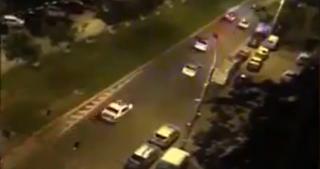 Mai multe mașini de poliție, pe urmele unui șofer. Oamenii legii au tras focuri de avertisment și au reușit să-l prindă pe bărbat la ieșirea din Capitală