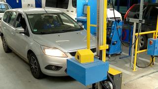 Adio, kilometraj dat înapoi! Din 2023, românii vor putea afla istoricul şi kilometrajul real al unei maşini luate din străinătate